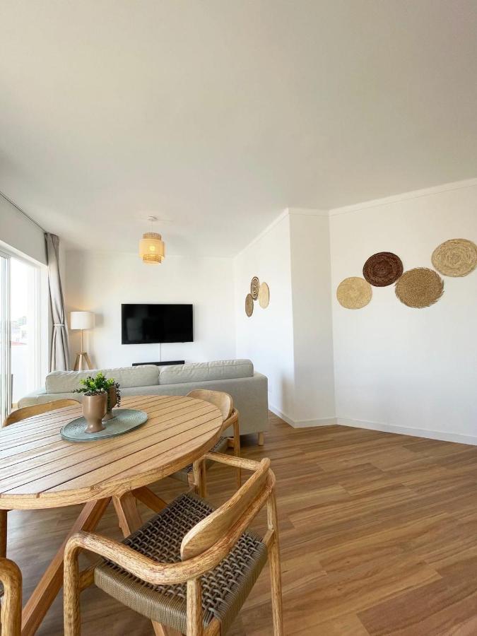 Sun Waves Beach Apartment Portimão Dış mekan fotoğraf